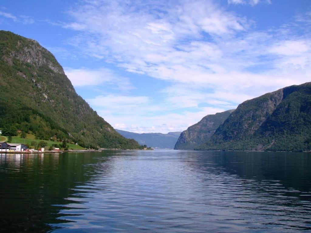 Nesheim Hytter & Camping Bjordal  Екстер'єр фото